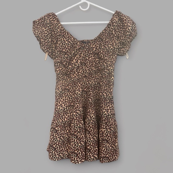 Gap Corset Tiered Mini Dress. Size Medium. NWT - Picture 8 of 11